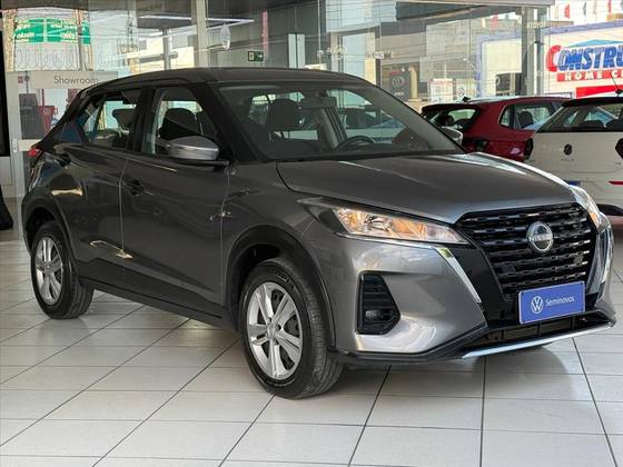 NISSAN KICKS 1.6 16V FLEXSTART ACTIVE XTRONIC NISSAN KICKS 1.6 16V FLEXSTART ACTIVE XTRONIC